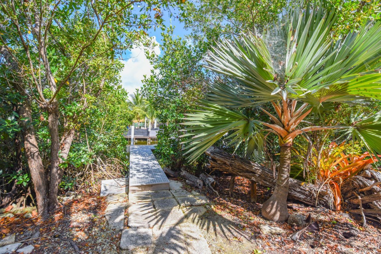 83 Sugarloaf Drive, Sugarloaf, FL 33042 Photo