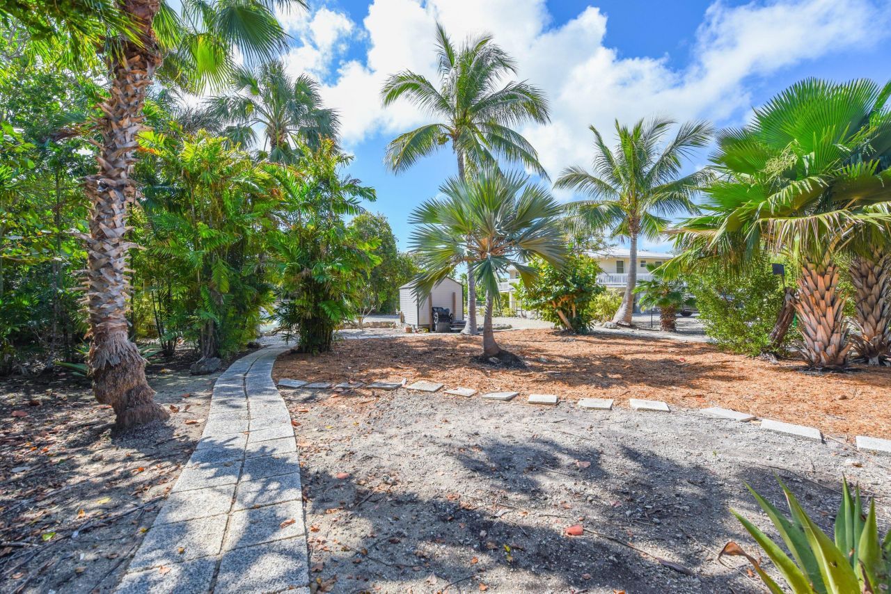 83 Sugarloaf Drive, Sugarloaf, FL 33042 Photo