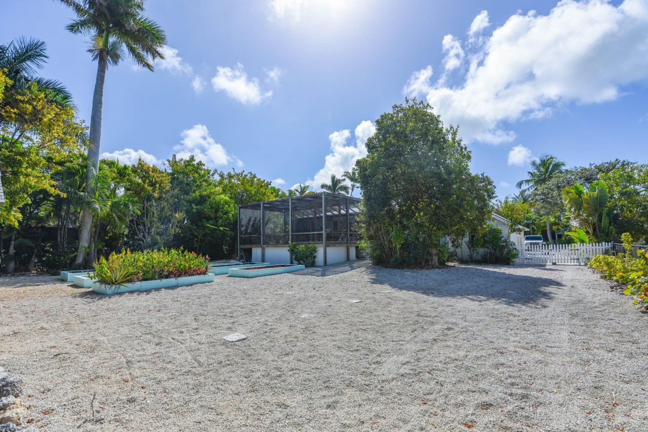 83 Sugarloaf Drive, Sugarloaf, FL 33042 Photo