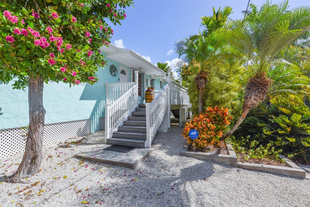 83 Sugarloaf Drive, Sugarloaf, FL 33042 Photo