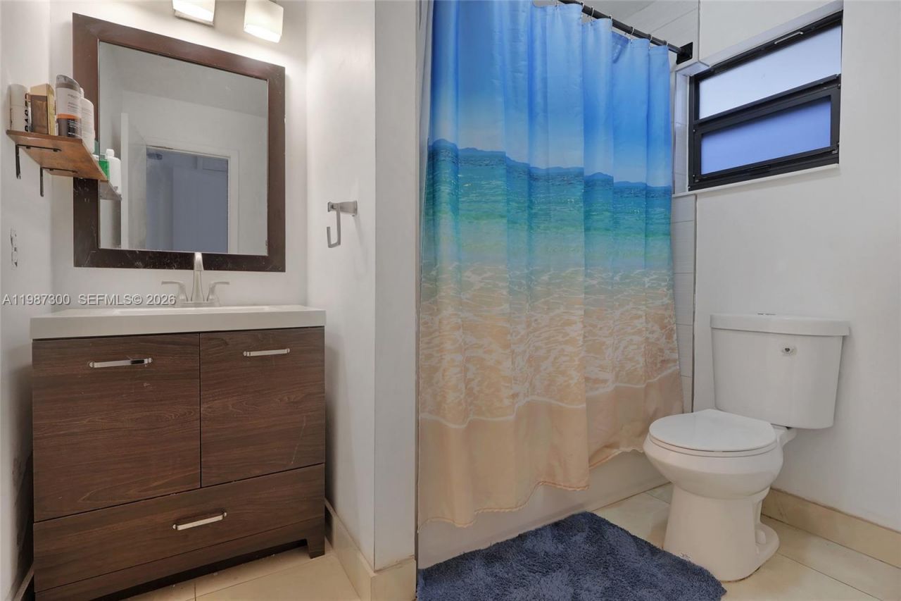 12682 NW 7th Way, Miami, FL 33182 Photo