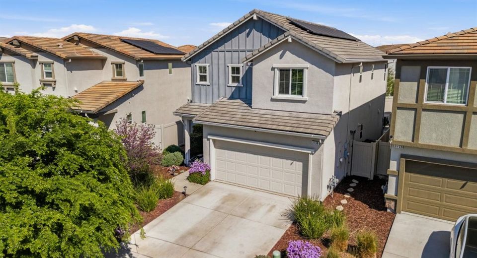 3730 Roseparke Way, Sacramento, CA 95834 Photo