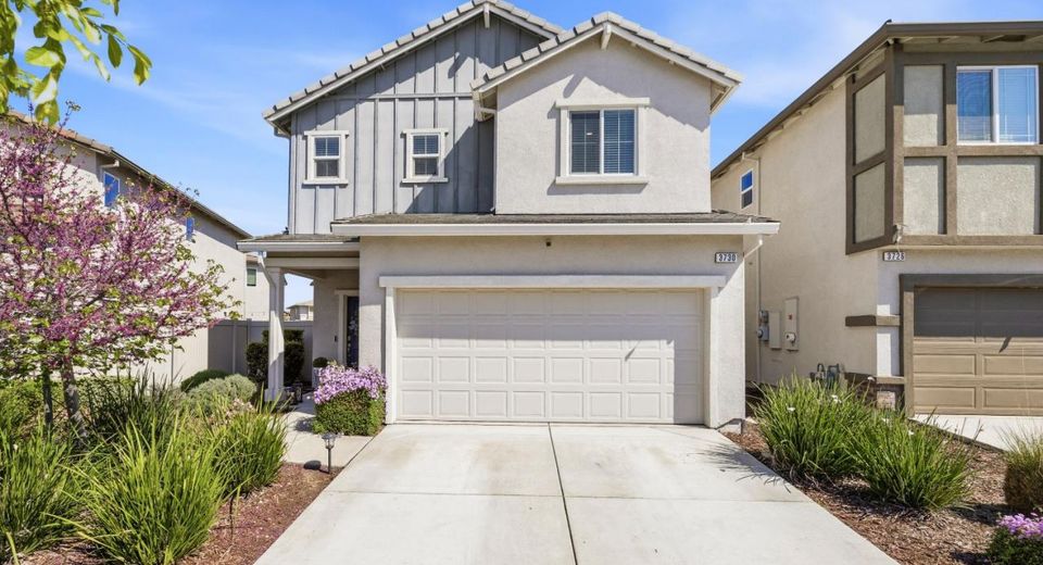 3730 Roseparke Way, Sacramento, CA 95834 Photo