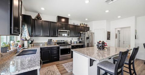 3730 Roseparke Way, Sacramento, CA 95834 Photo