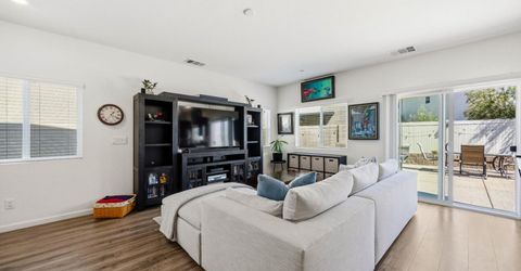 3730 Roseparke Way, Sacramento, CA 95834 Photo