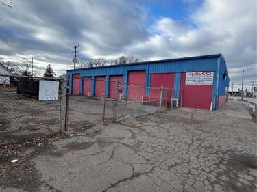 2439 Schaefer Road , Melvindale, MI 48122