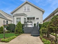 5027 W Ainslie Street, Chicago, IL 60630 primary photo