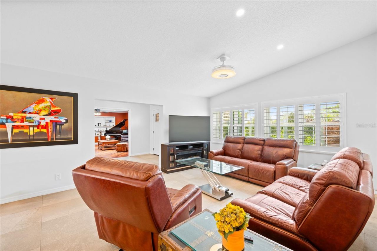 305 Palm Springs Drive, Longwood, FL 32750 Photo