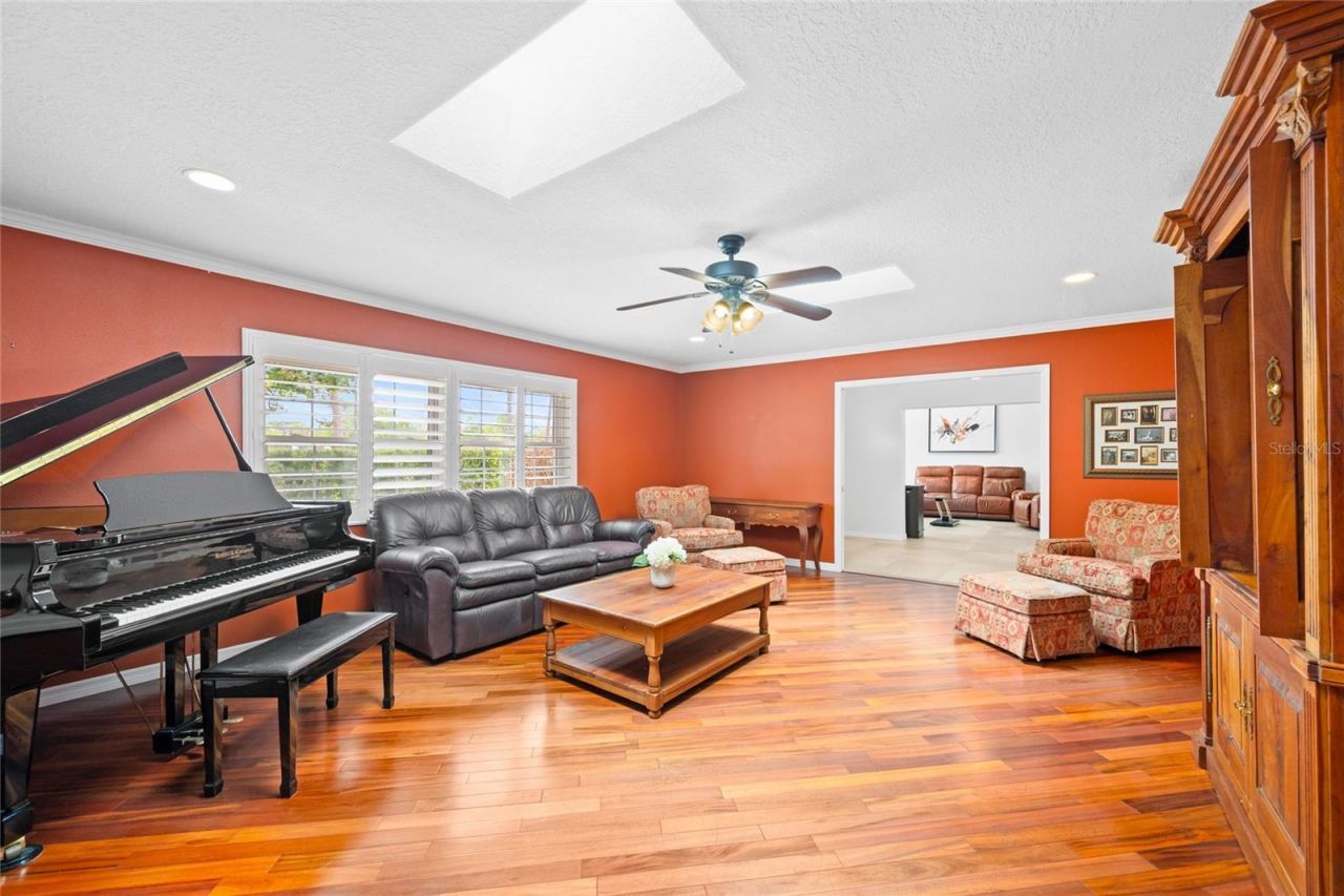 305 Palm Springs Drive, Longwood, FL 32750 Photo