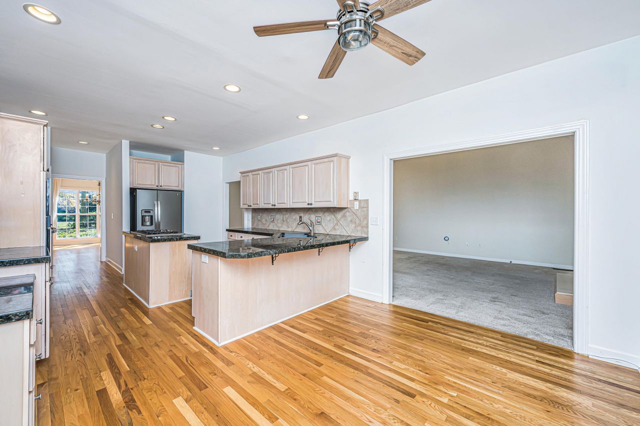 3930 Colonel Vanderhorst Circle Photo 14