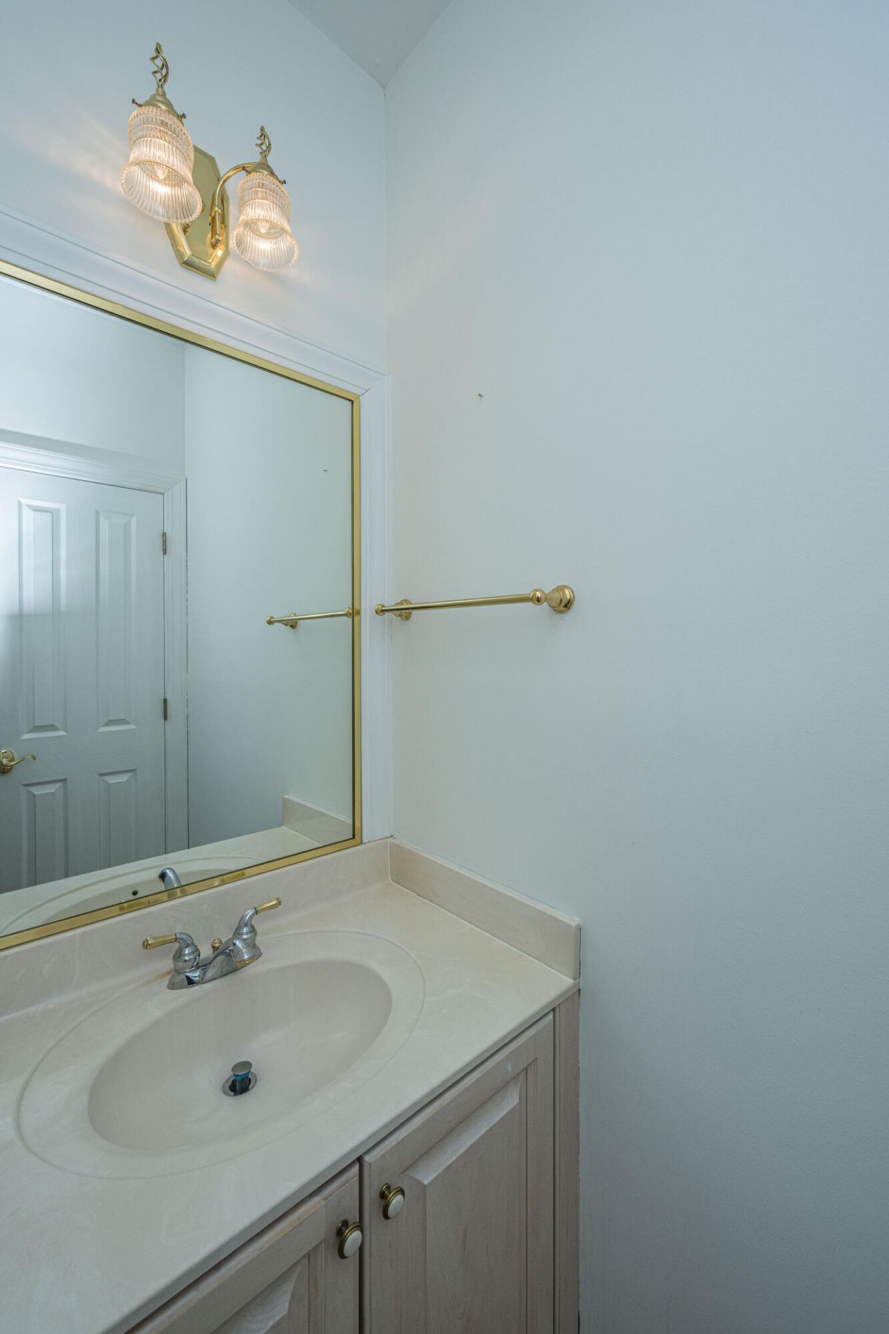 3930 Colonel Vanderhorst Circle Photo 7