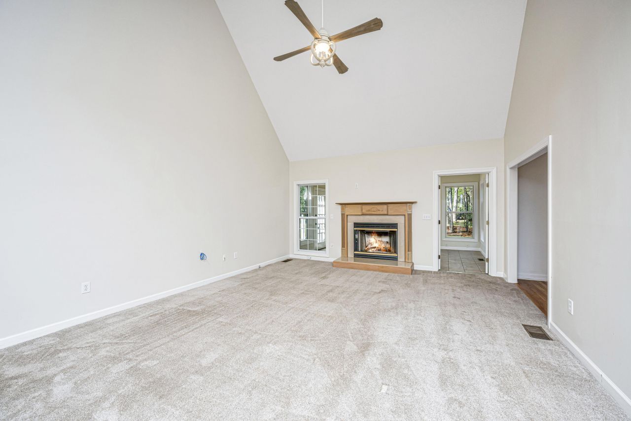 3930 Colonel Vanderhorst Circle Photo 8