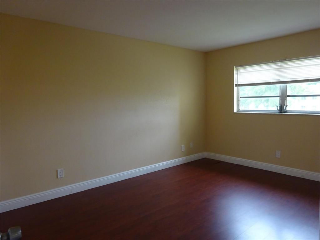 6050 NW 64th Avenue, Unit 307, Tamarac, FL 33319 Photo