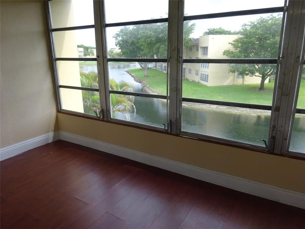 6050 NW 64th Avenue, Unit 307, Tamarac, FL 33319 Photo