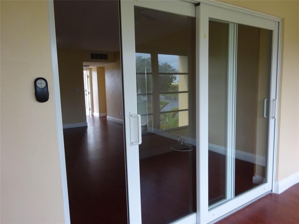 6050 NW 64th Avenue, Unit 307, Tamarac, FL 33319 Photo