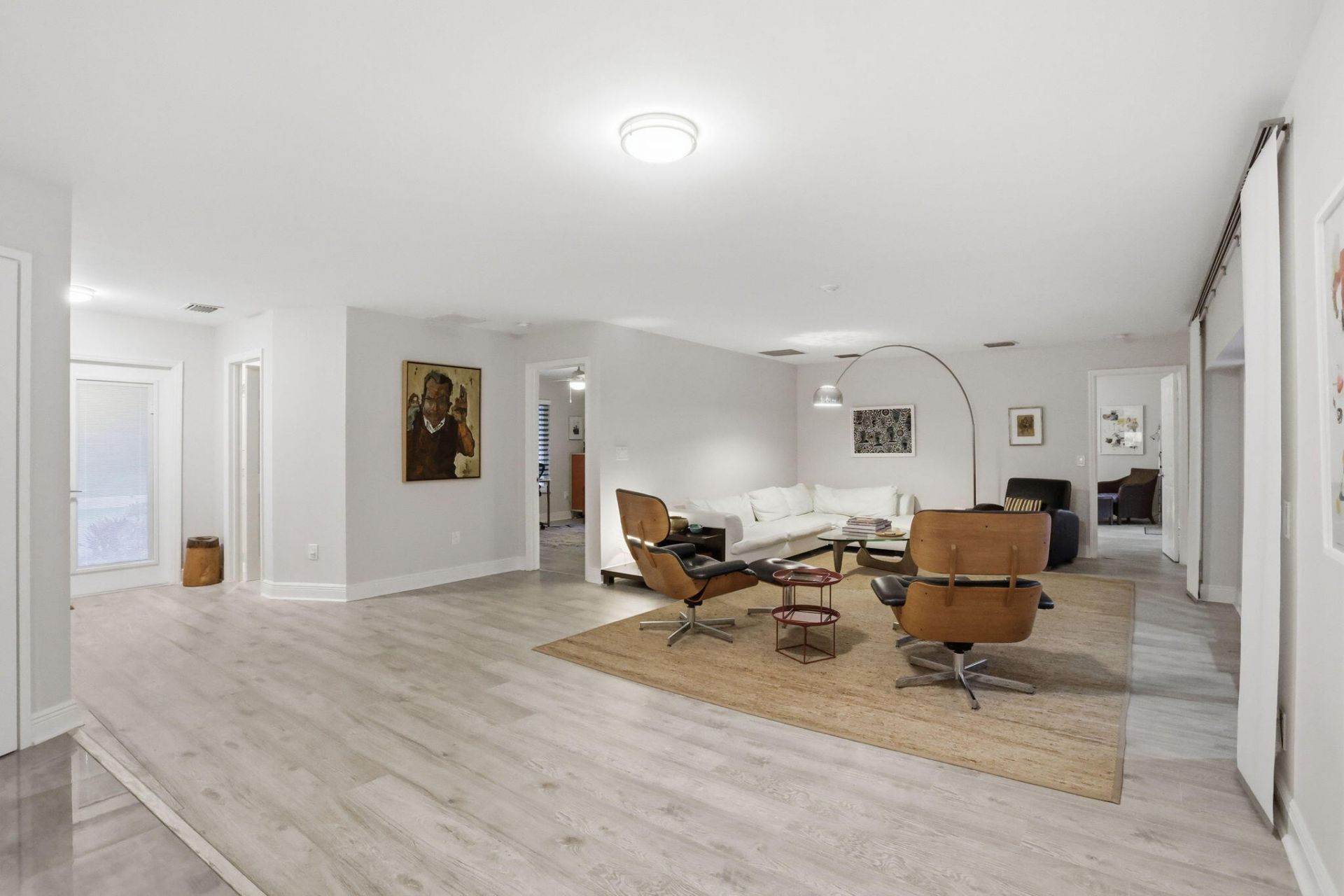 2001 Embassy Drive, West Palm Beach, FL 33401 Photo