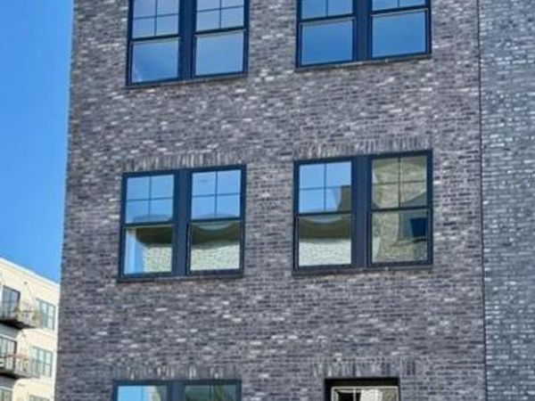 838 Woodlawn Avenue, Saint Paul, MN 55116