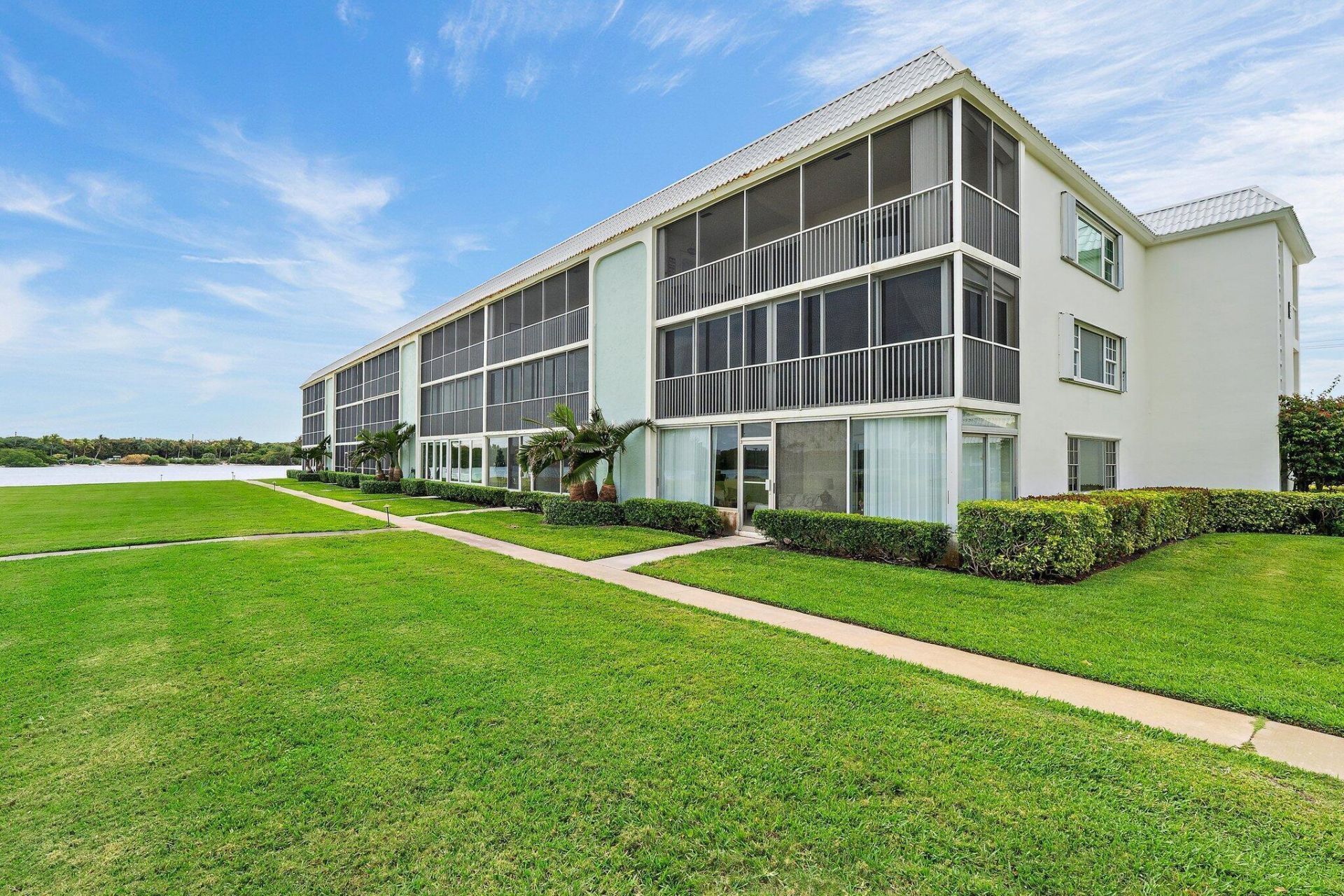 100 Waterway Road, Unit E305, Tequesta, FL 33469 Photo