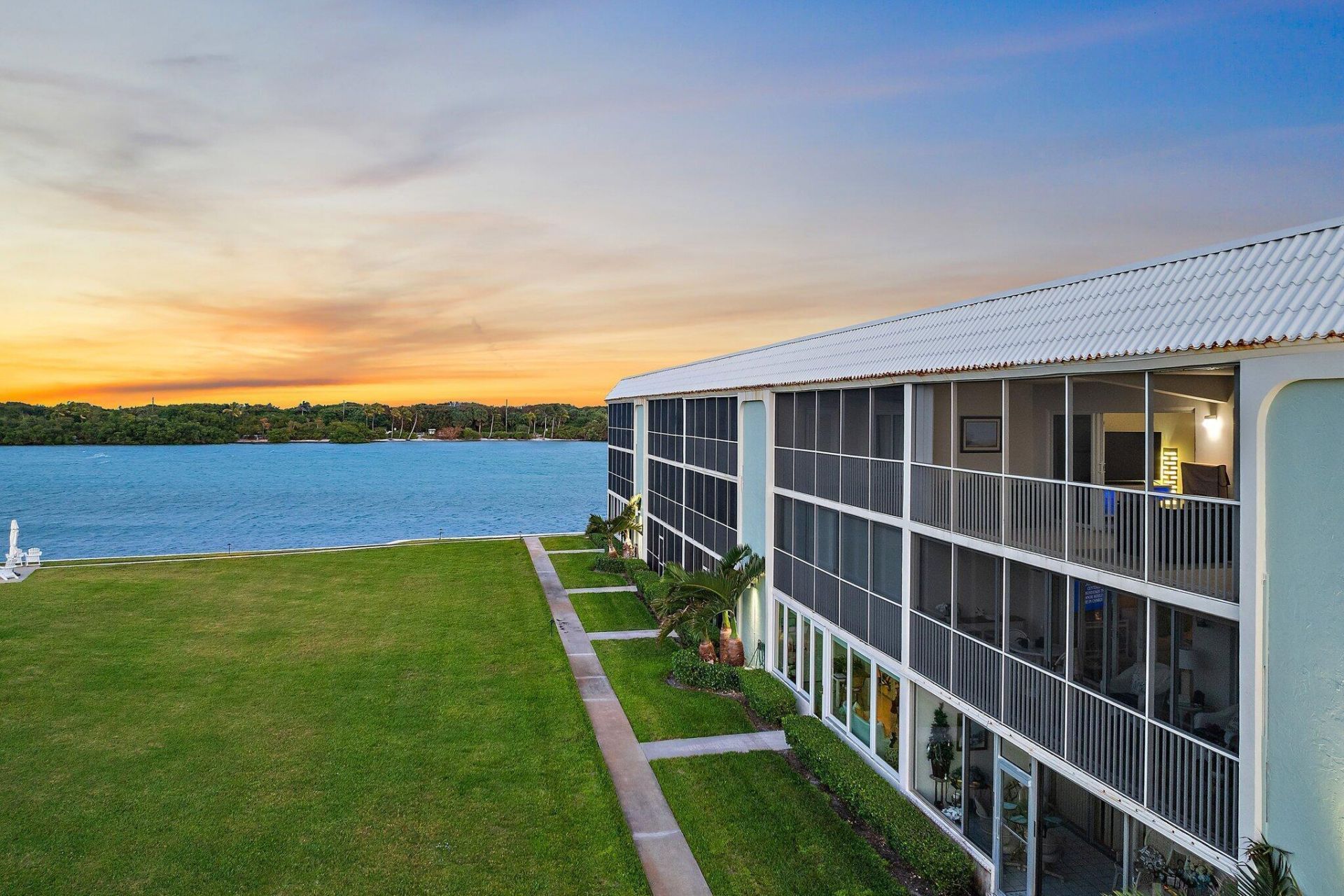 100 Waterway Road, Unit E305, Tequesta, FL 33469 Photo