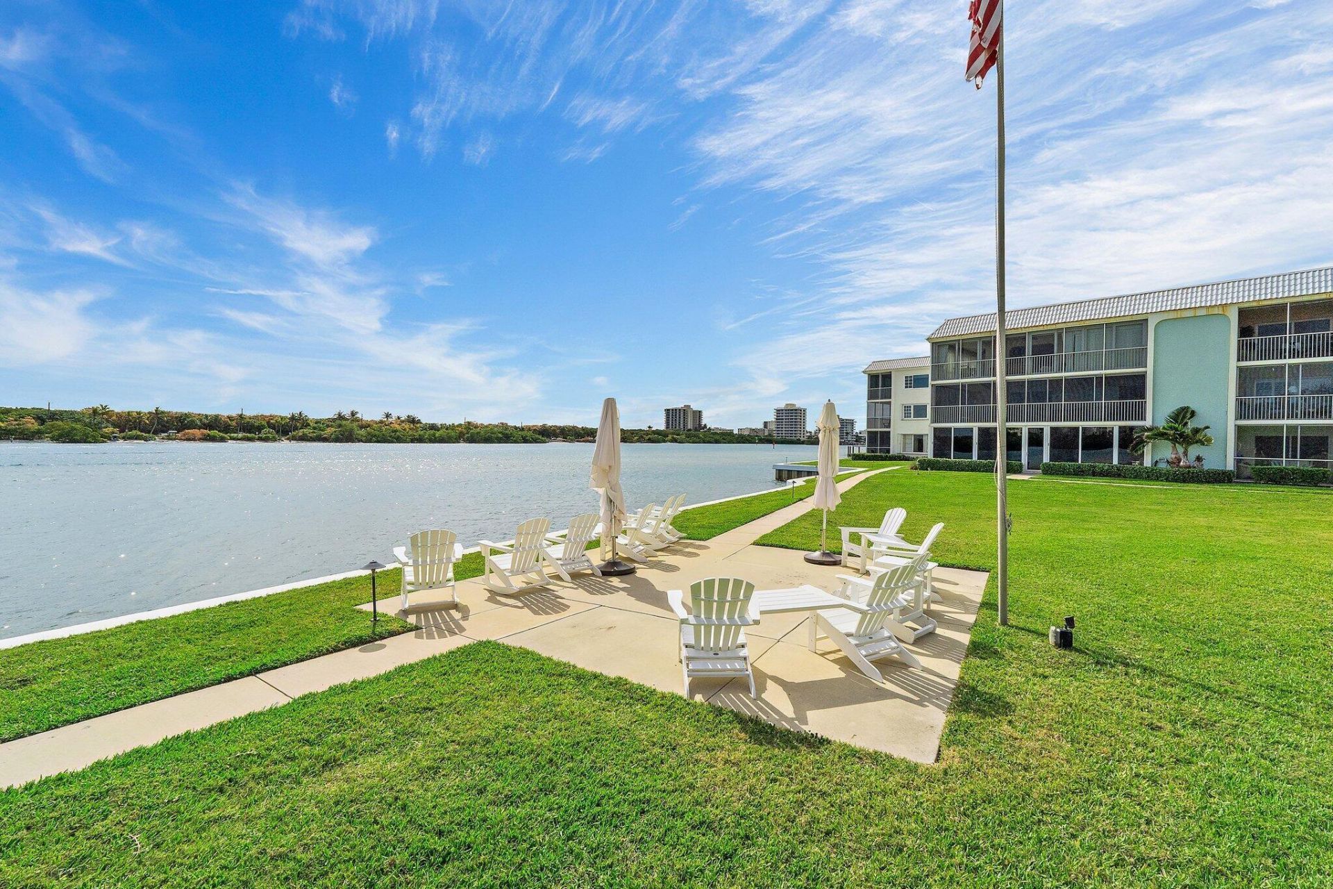 100 Waterway Road, Unit E305, Tequesta, FL 33469 Photo