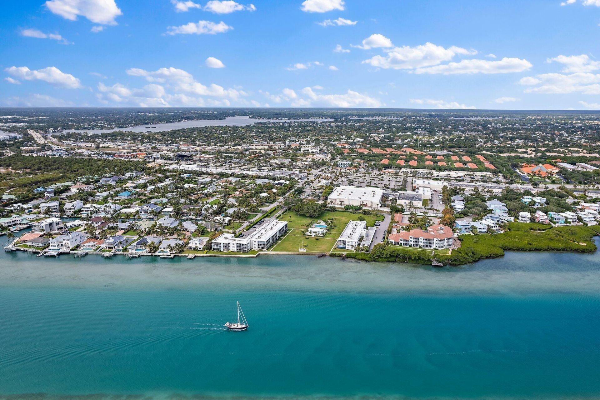 100 Waterway Road, Unit E305, Tequesta, FL 33469 Photo