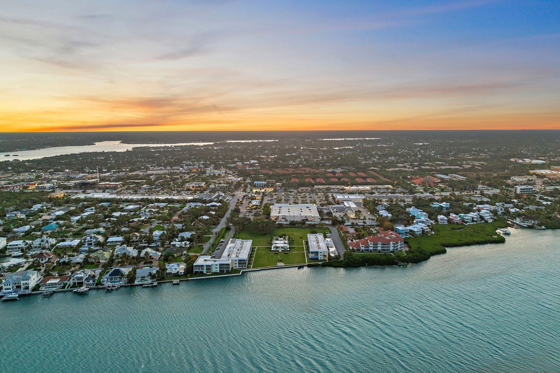 100 Waterway Road, Unit E305, Tequesta, FL 33469 Photo