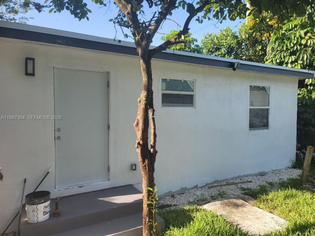 512 NW 96th St , Unit A, Miami, FL 33150 Photo