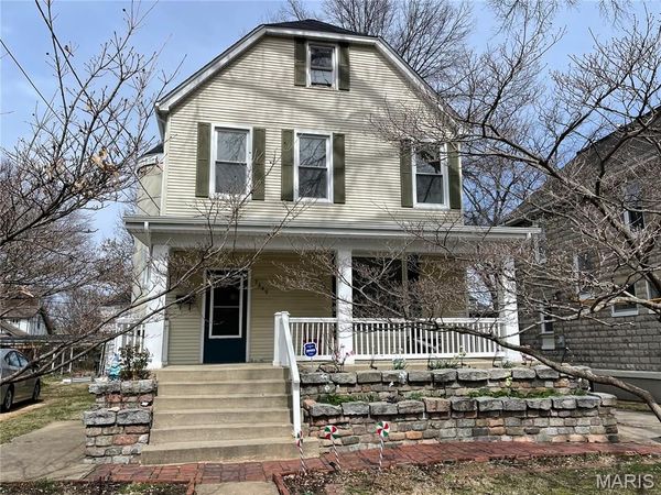 7349 Elm Avenue, St Louis, MO 63143