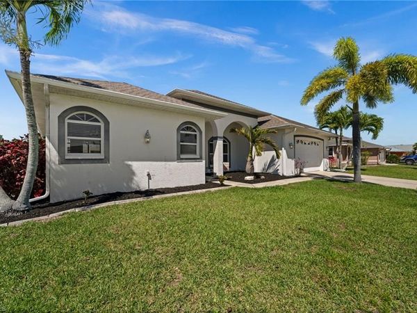 410 SE 20th CT, CAPE CORAL, FL 33990
