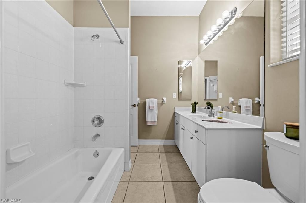 410 SE 20th Ct, Cape Coral, FL 33990 Photo