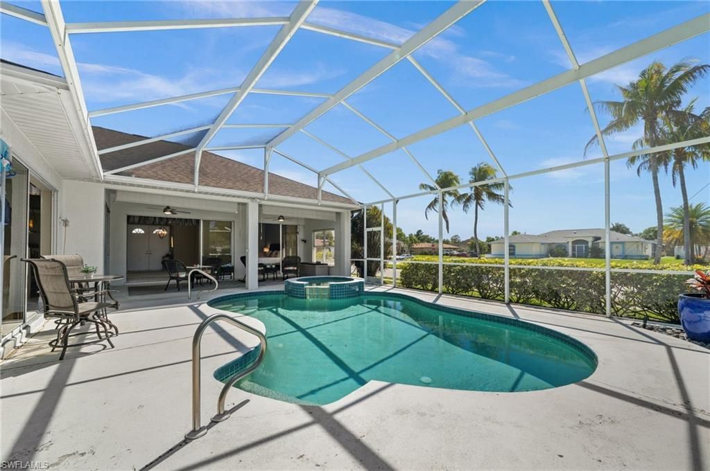 410 SE 20th Ct, Cape Coral, FL 33990 Photo