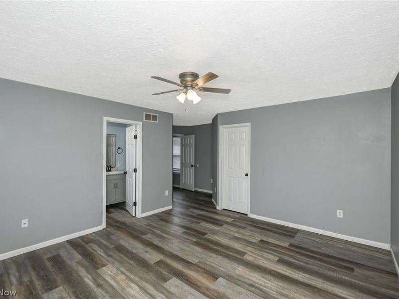 1083 Reeves Court , Lakemore, OH 44312 Photo 28