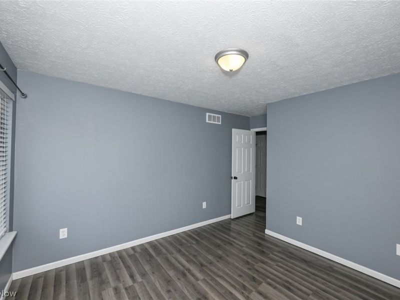 1083 Reeves Court , Lakemore, OH 44312 Photo 37