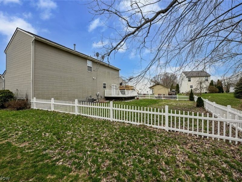 1083 Reeves Court , Lakemore, OH 44312 Photo 5