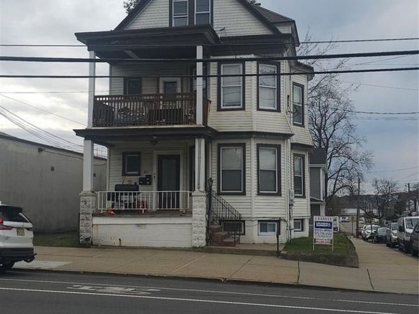 315 Haledon Avenue, HALEDON, NJ 07508