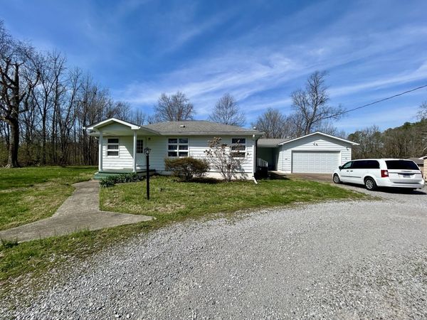 3614 S Illinois Avenue, Carbondale, IL 62903