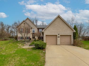 5598 Strike The Gold Drive, Burlington, KY 41005