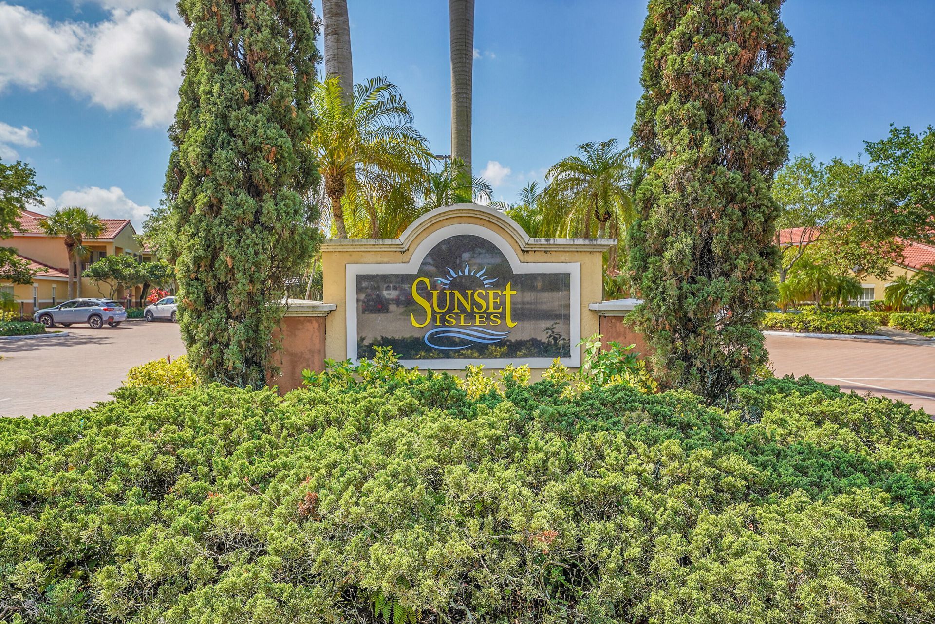 10300 Fox Trail Road S, Royal Palm Beach, FL 33411 Photo