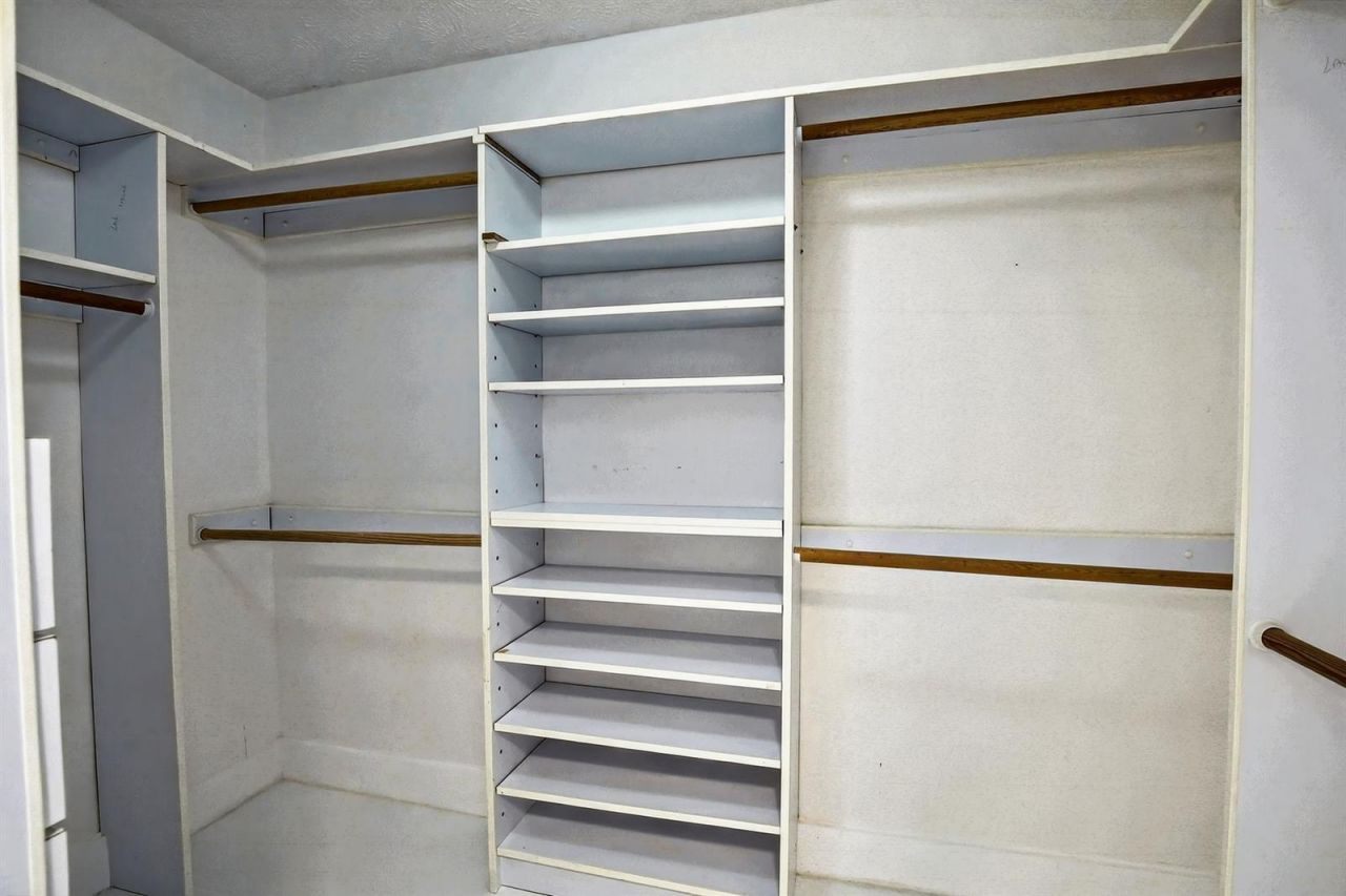 8201 SW 57th Street, Davie, FL 33328 Photo