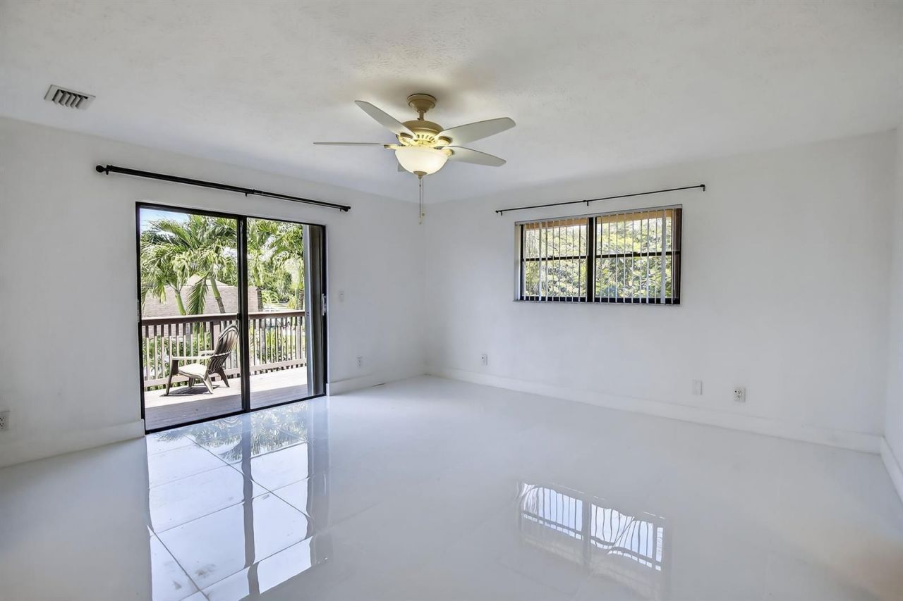 8201 SW 57th Street, Davie, FL 33328 Photo