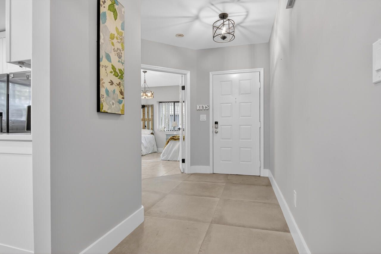 1143 Duncan Circle, Unit 104, Palm Beach Gardens, FL 33418 Photo