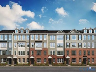 202 Brattice Dr , Midlothian, VA 23114