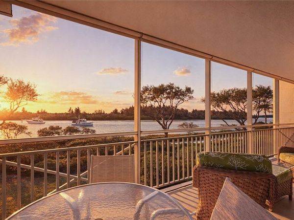 8825 W Orchid Island Circle, Unit 503, Vero Beach, FL 32963