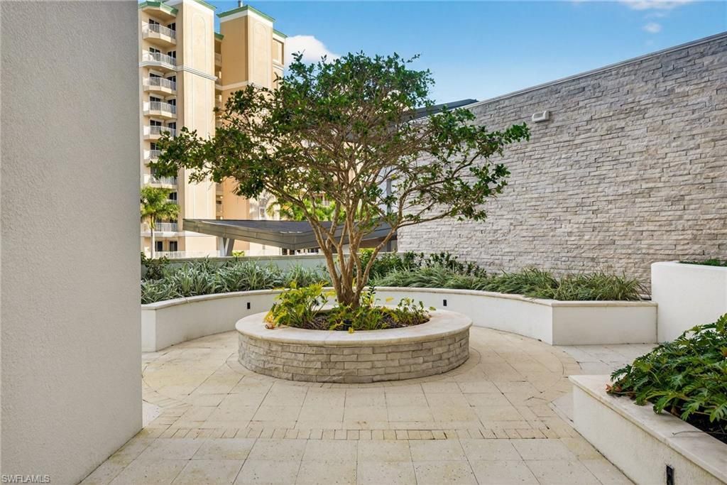 4142 Bay Beach Ln, Unit 205, Fort Myers Beach, FL 33931 Photo