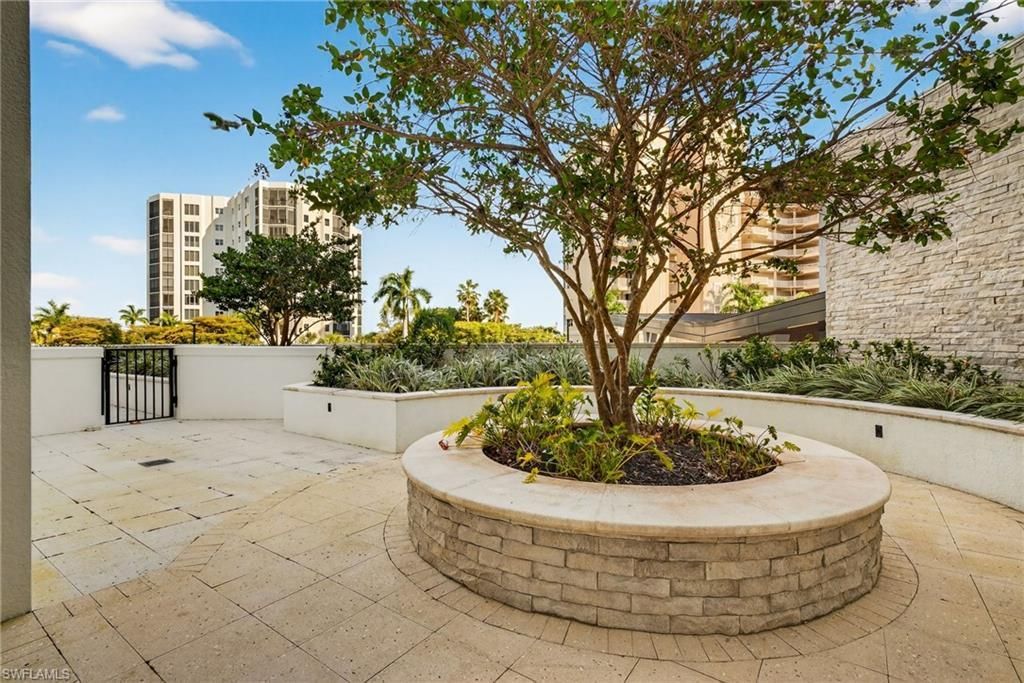 4142 Bay Beach Ln, Unit 205, Fort Myers Beach, FL 33931 Photo