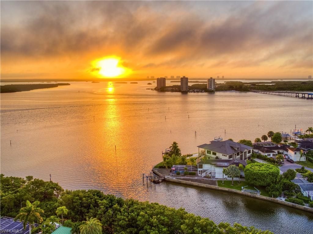 4142 Bay Beach Ln, Unit 205, Fort Myers Beach, FL 33931 Photo