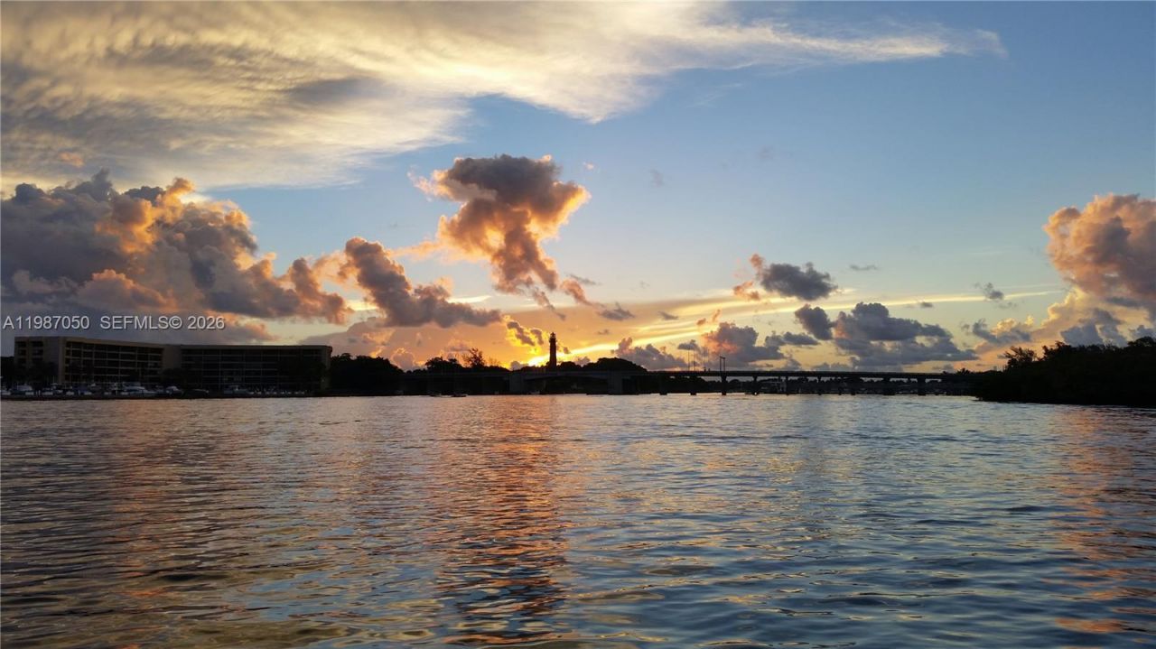 825 Center St, Unit 35C, Jupiter, FL 33458 Photo