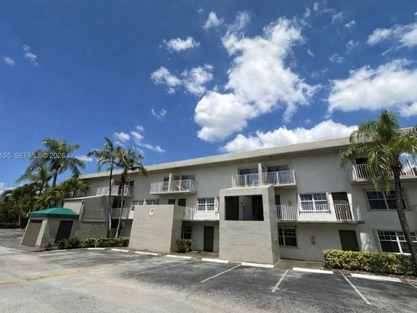 7510 SW 152nd Ave, Unit C201, Miami, FL 33193