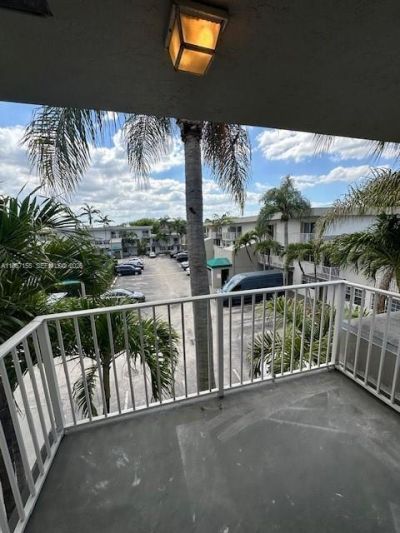 7510 SW 152nd Ave, Unit C201, Miami, FL 33193 Photo