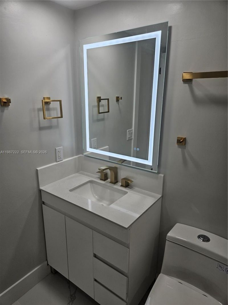 700 S Hollybrook Dr , Unit 207, Pembroke Pines, FL 33025 Photo